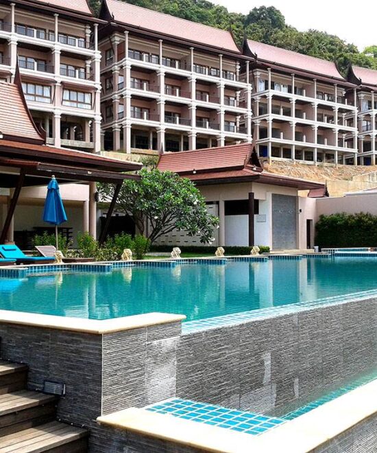 Top 10 destinations & adventure travel trips